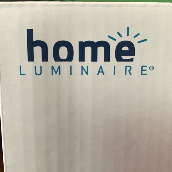 NWOT Home Luminaire White Plug-In LED Wall Mount Lamp - Picture 2 of 6